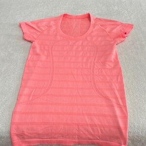 Lululemon Athletica Coral Scoop neck Swiftly Sea Wheeze t-shirt -2013